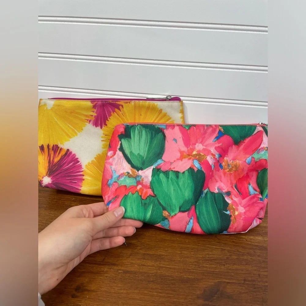Lulu Dk Clinique Floral Printed Cosmetic Set of 2 Bags GUC